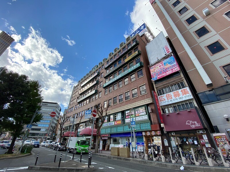 クラウドエステートの外観