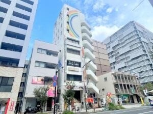 アンビション・バロー川崎店 外観