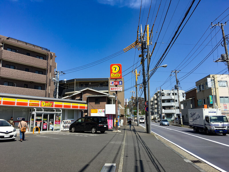 コンビニ