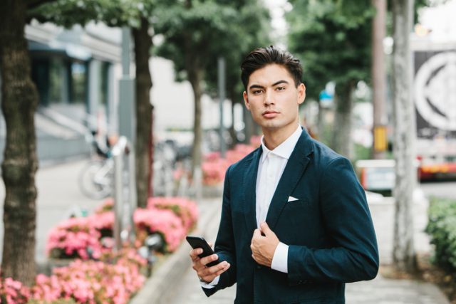 クロスミー　 男性　写真