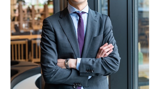 1.顔から下の写真に注意!