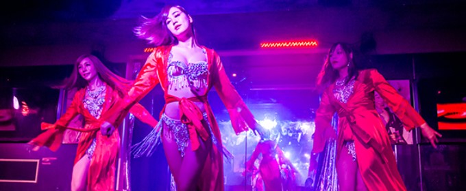 アニソンバー・ゲームバーで声をかける