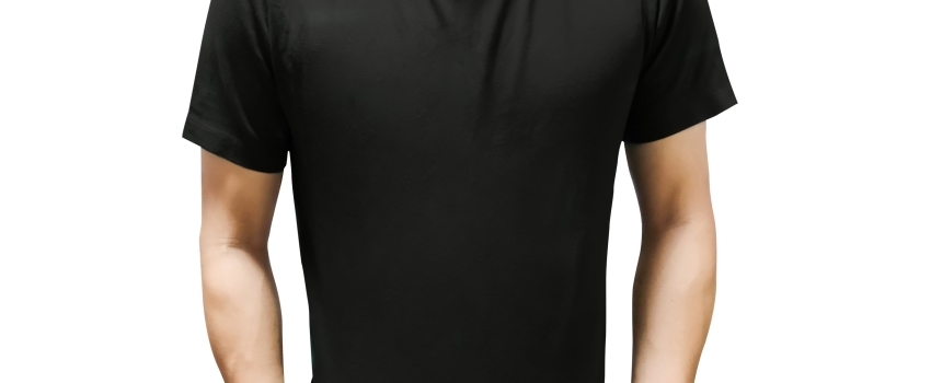 服装に迷ったら無地のTシャツが吉