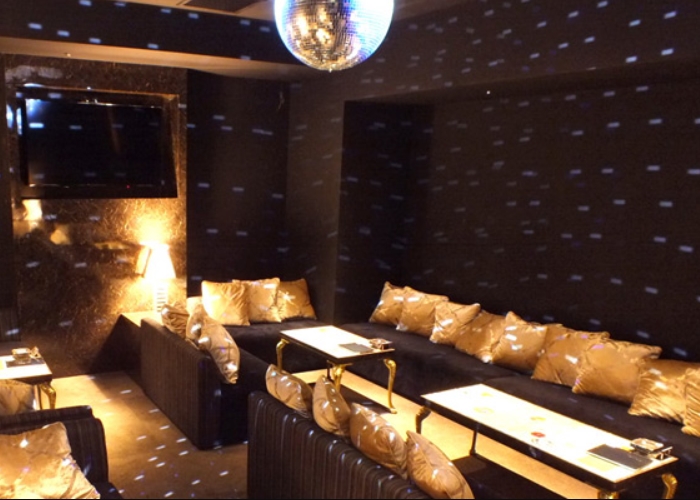 オリエンタルラウンジ新宿　内観2