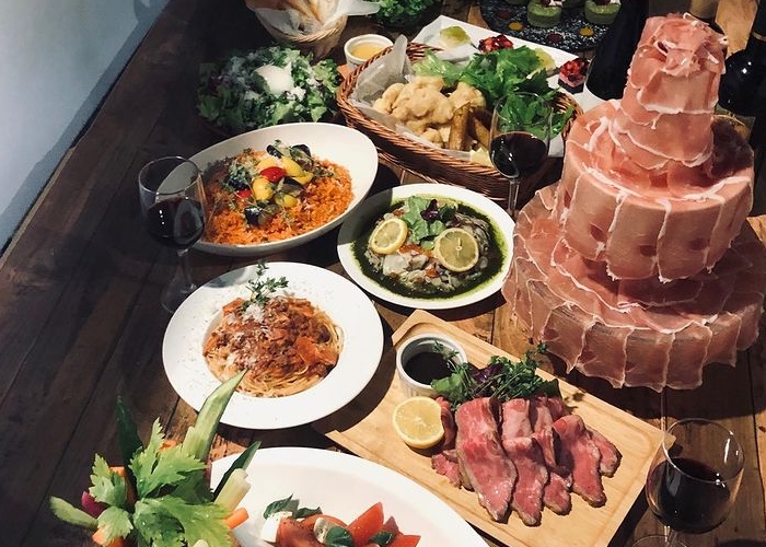 Bee 新宿店　フード