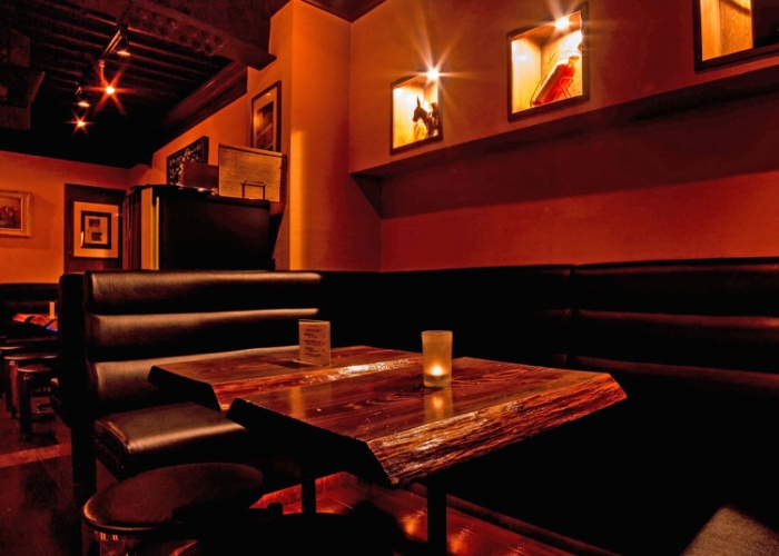 新宿　BarSTirage(スティラージュ)　内装3