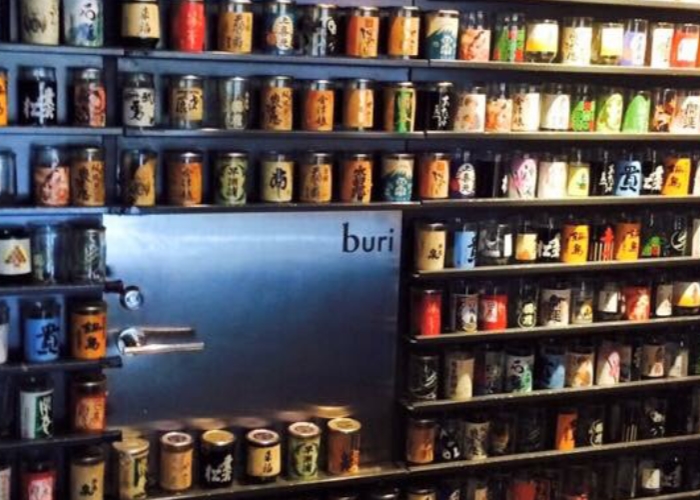 立喰酒場 buri 内観1