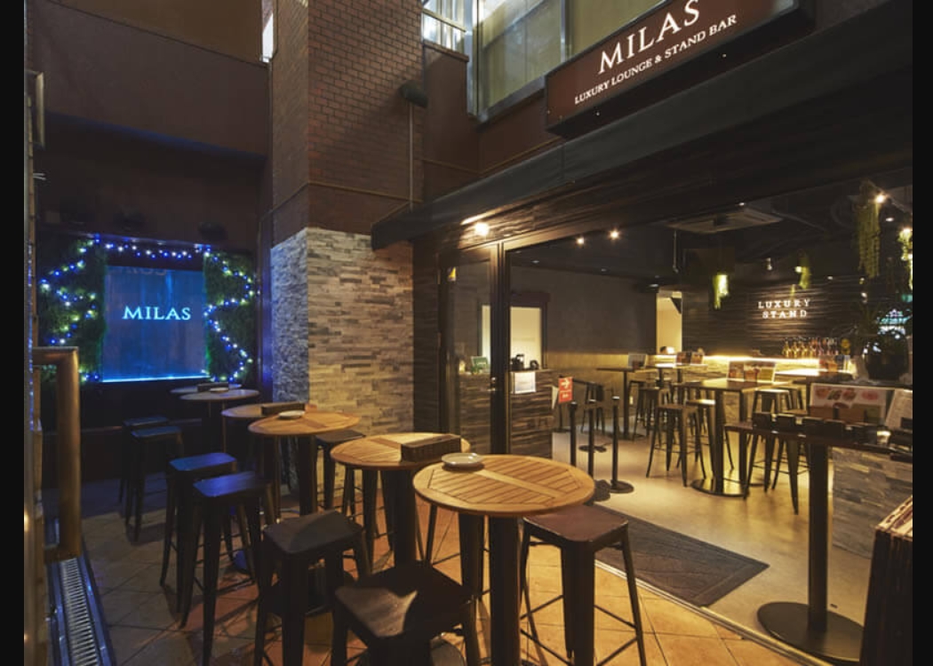 ラグジュアリーラウンジミラス渋谷店内観1