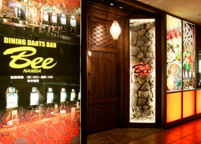 ダイニングダーツバー Bee 難波店1
