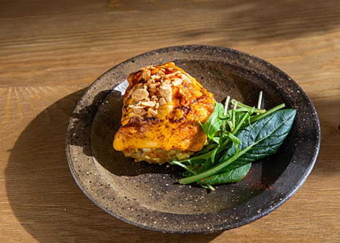 イザカヤキツネ食事3