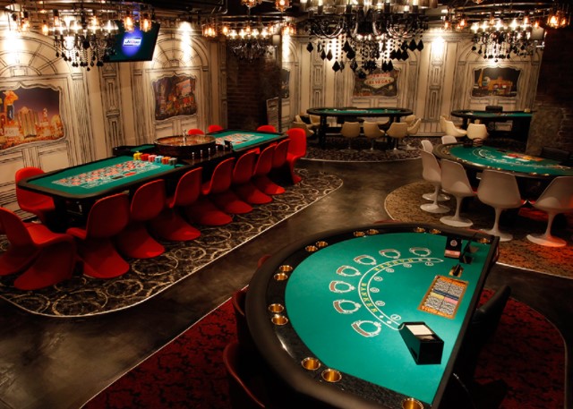 アミューズメントカジノ　ジクー