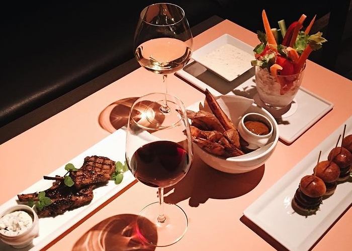 R2 SUPPERCLUB(サパークラブ)　フード