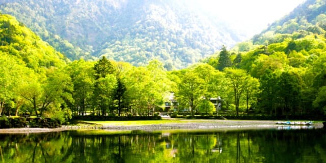 丸沼温泉環湖荘自然