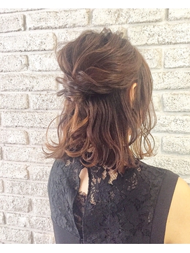 ゆるいハーフアップ