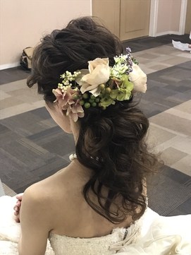 海外風！グリーン多めのナチュラル花嫁ヘア