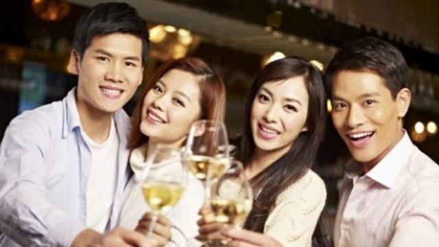 8. 人と出会える場所に行ってみる