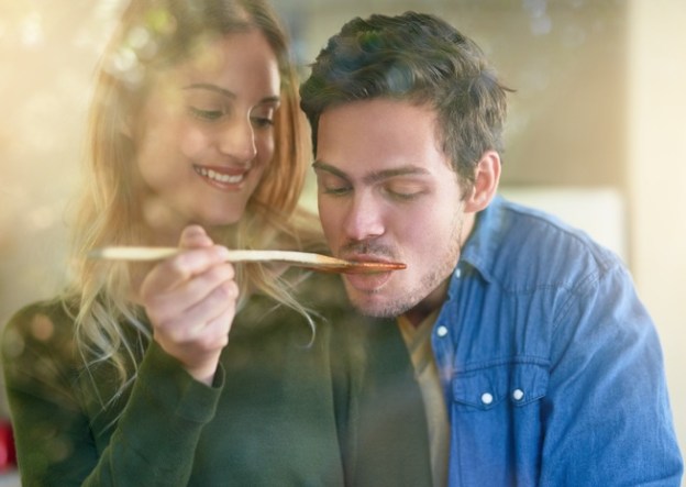 「男をつかむなら胃袋をつかめ」は本当?