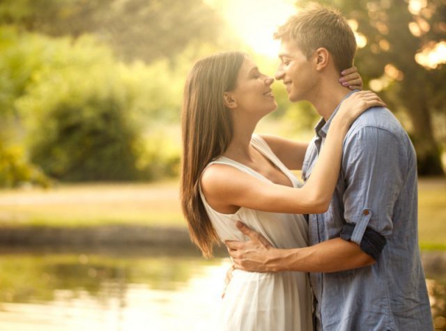 年下男子を確実に落とす!モテるお姉さんの3つの傾向とは?