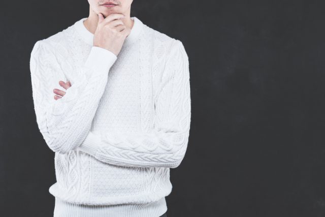 ペアーズ 男性 写真 ニット