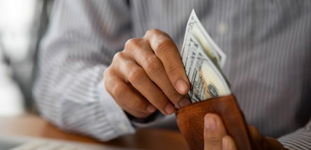 奢るのが好きな人